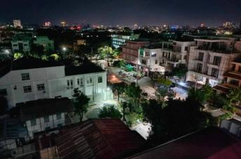 ပုံအညွှန်း-  မန္တလေးမြို့အား ညအချိန်တွေ့ရစဥ်