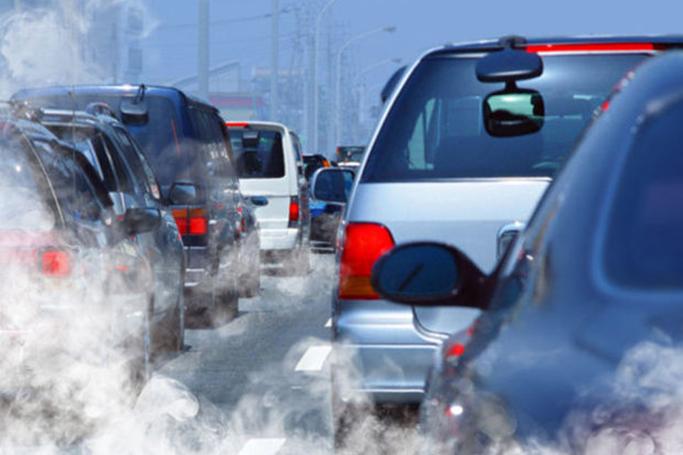 ပုံ- LE VIF (ဘ လော့စ်)  ကားများက  ထွက်လာသော အိတ်ဇောငွေ့များက လေထုညစ်ညမ်းမှုကို ဖြစ်စေ