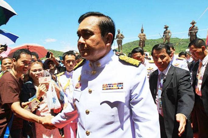 ကြိုးကိုင်သူများက နှုတ်ပိတ်ရန် သတ်ဖြတ်နိုင်သောကြောင့်..သတင်းပုံ။ ထိုင်းဝန်ကြီးချုပ် ဗိုလ်ချုပ်ကြီး ပရာယွွှတ် ချန်းအိုချာ။ ဓာတ်ပုံ - ဘန်ကောက်ပို့စ်။