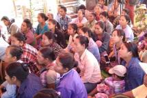  ဇန်နဝါရီ ၁၇ ရက်နေ့က ပြည်သူ့ပါတီ၏ ပုသိမ်ကြီးမြို့နယ်၊ အောင်သပြေကျေးရွာအတွင်း လှုပ်ရှားမှု မြင်ကွင်းတစ်ခု (ဓာတ်ပုံ - ခင်နှင်းဝေ/Myanmar Now)