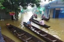 ပုံအညွှန်း - ပြီးခဲ့သည့် သြဂုတ်လက ပဲခူးမြစ်ရေမြင့်တက်မှုကြောင့် ပဲခူးမြို့အတွင်း ရေကြီးရေလျှံမှု ဖြစ်ပွားခဲ့စဥ်။ (ပုံ - အဟောင်း)
